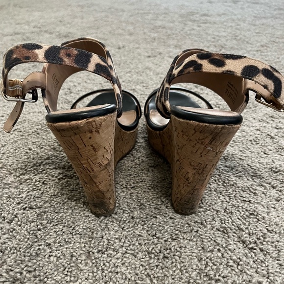 Call it Spring Black and Leopard Wedges 🐆 - Picture 2 of 5